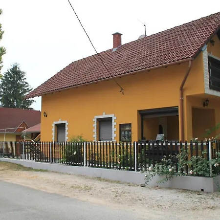Kovacs Vendeghaz